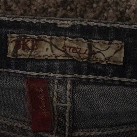BKE Stella Jeans - Picture 4 of 5